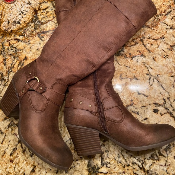 A2 By Aerosoles Shoes - NWOT Aerosoles Distressed Boots